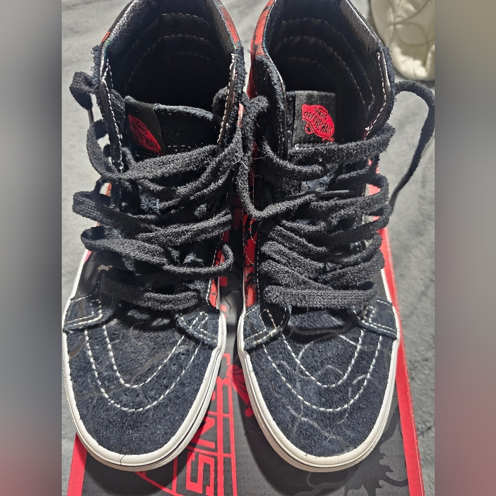 Vans High-Top Sneakers - Stanger things
